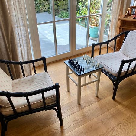 Eine Gemuetliche Ferienwohnung Mit Garten Bad Karlshafen Ngoại thất bức ảnh