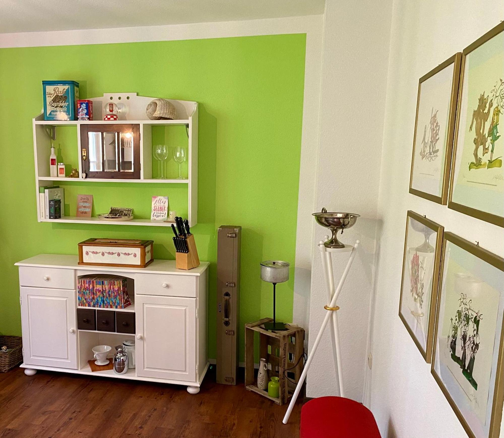 Eine Gemuetliche Ferienwohnung Mit Garten Bad Karlshafen Ngoại thất bức ảnh